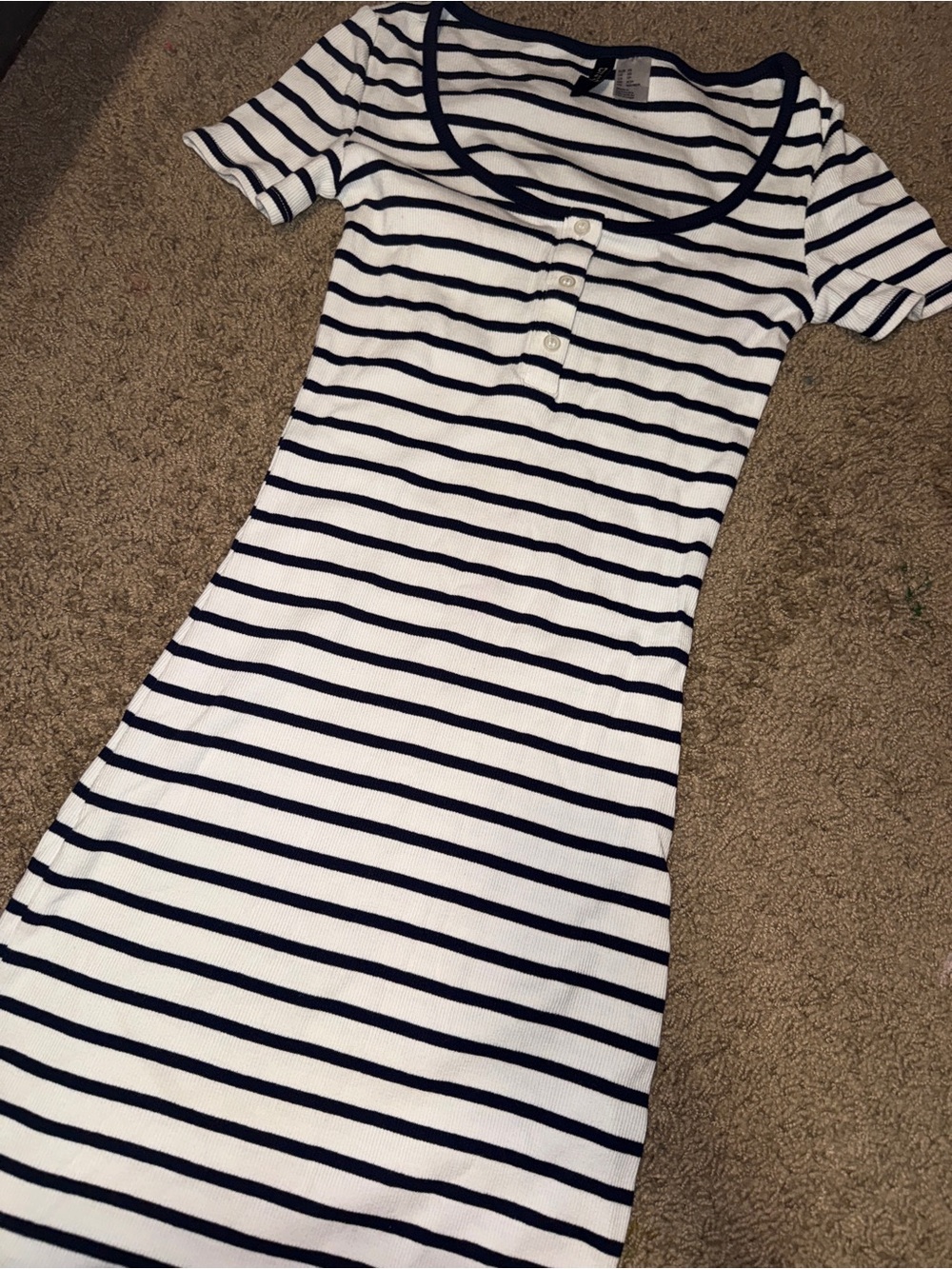 H&M White and Navy Striped Scoop Neck Maxi Dress
